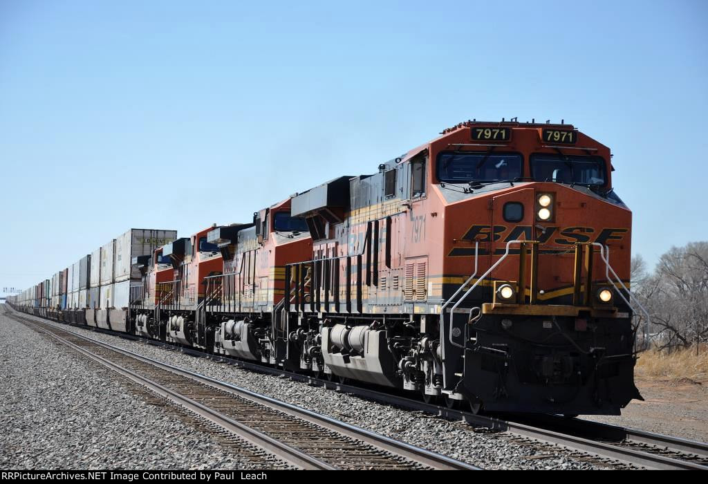 Intermodal rolls east